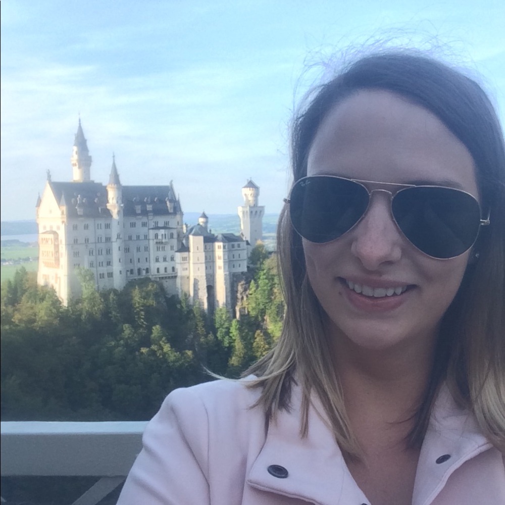 Meet your Posher, Molly